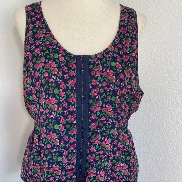 NWOT Decree Floral Blue Ruffle Tier Sleeveless Silver Clasp Accent Prairie SZ L - Picture 3 of 12